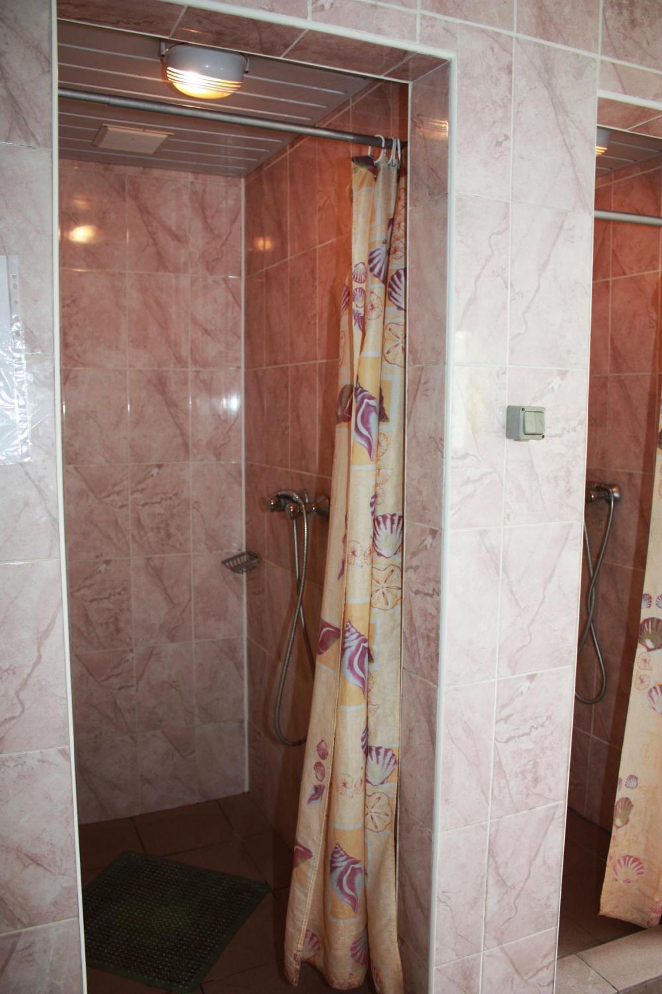 Vydubychi Hostel Kiev Luaran gambar